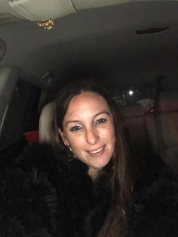 Prealy, 25  female escort, Visalia