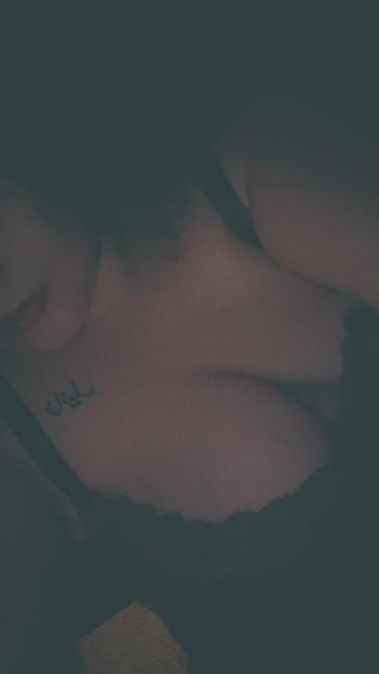 Jewels , 24  female escort, Visalia